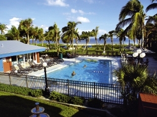 Holiday Inn Beach Resort 
