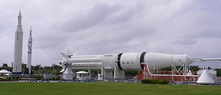 Raketen im Kennedy Space Center