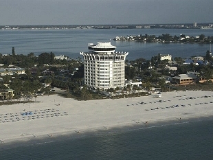 Grand Plaza Beachfront Resort